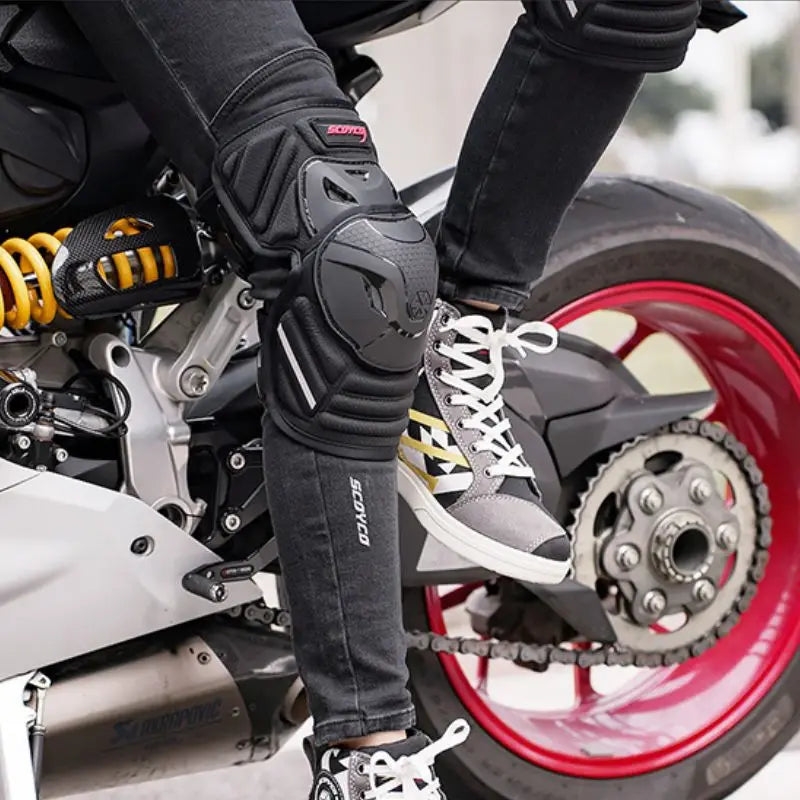 Joelheiras Scoyco para Motocross e Ciclismo